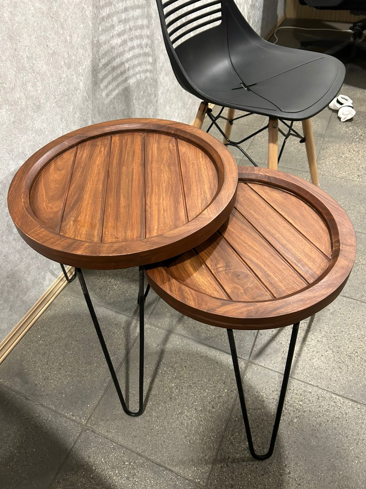 Round Nesting Tables Set of 2 | Solid Wood Hairpin Leg Tables | Industrial Tray Tables