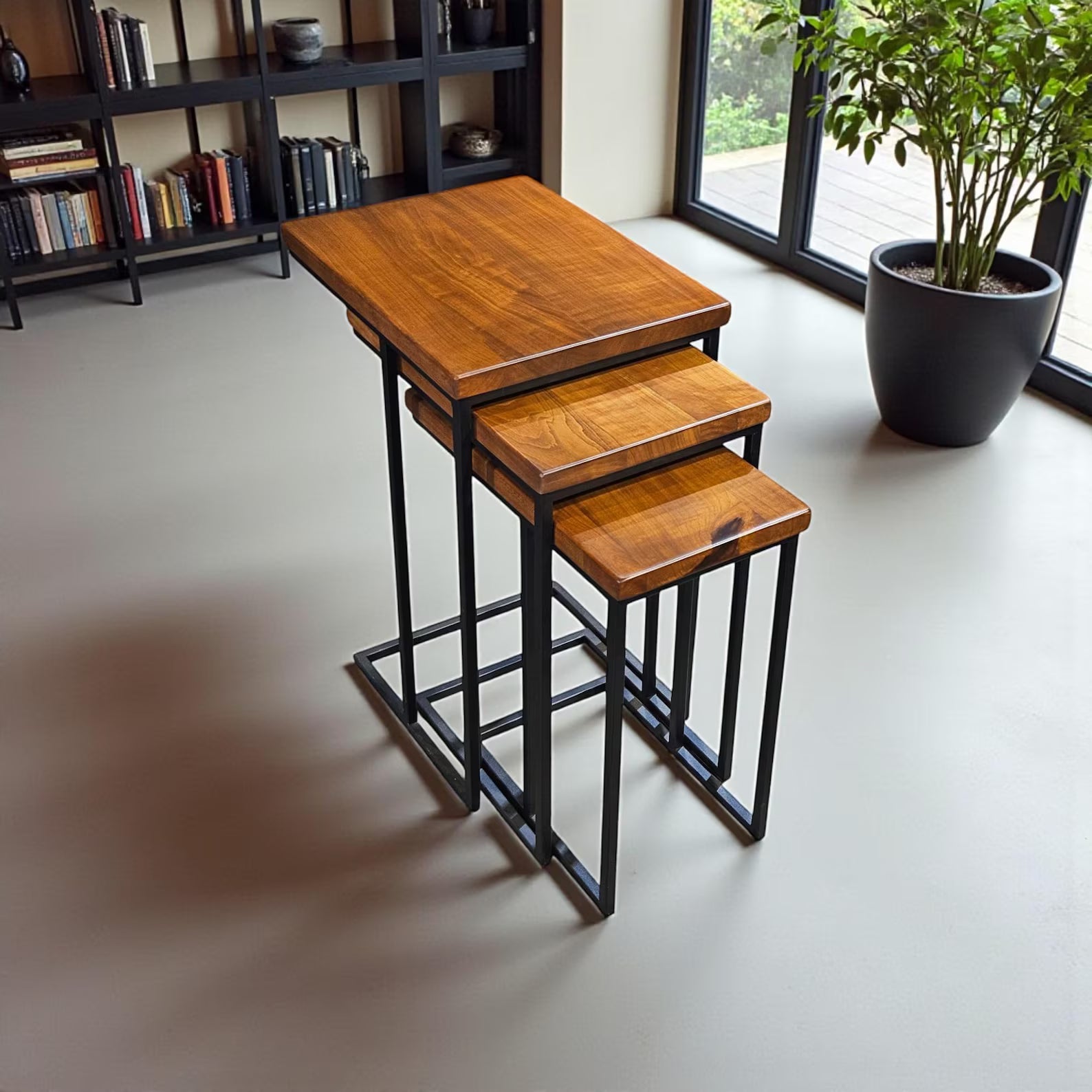 Sheesham Nesting Tables – Solid Wood Modern Side Table Set of 3